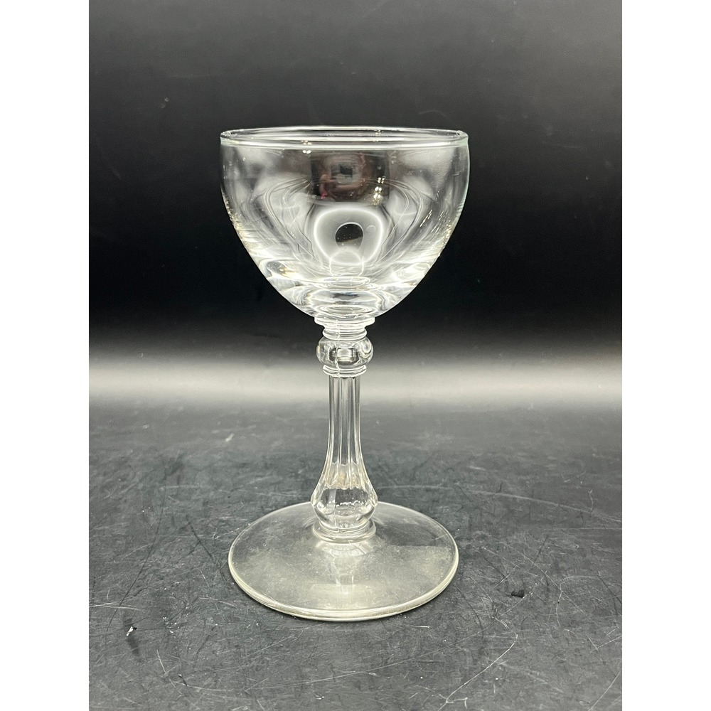 Vtg. Elegant Clear Glass‎ Cordial Liqueur Wine Stem Glass Drinkware 5" T x 2.5"